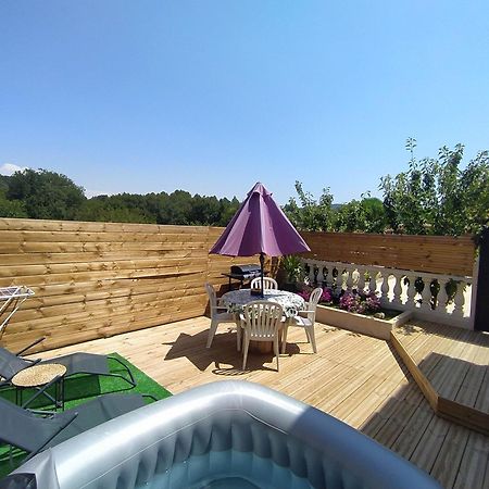 Studio Cosy Avec Terrasse Et Jacuzzi A Disposition De Mai A Aout Rians  Dış mekan fotoğraf